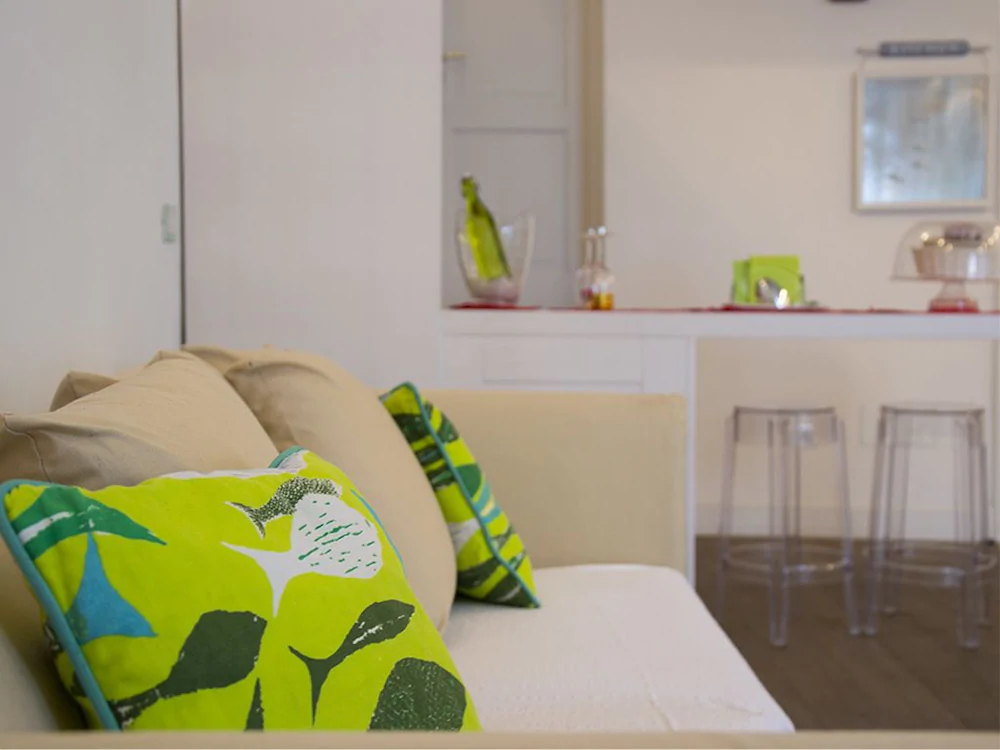 Bed & Breakfast Suite Home