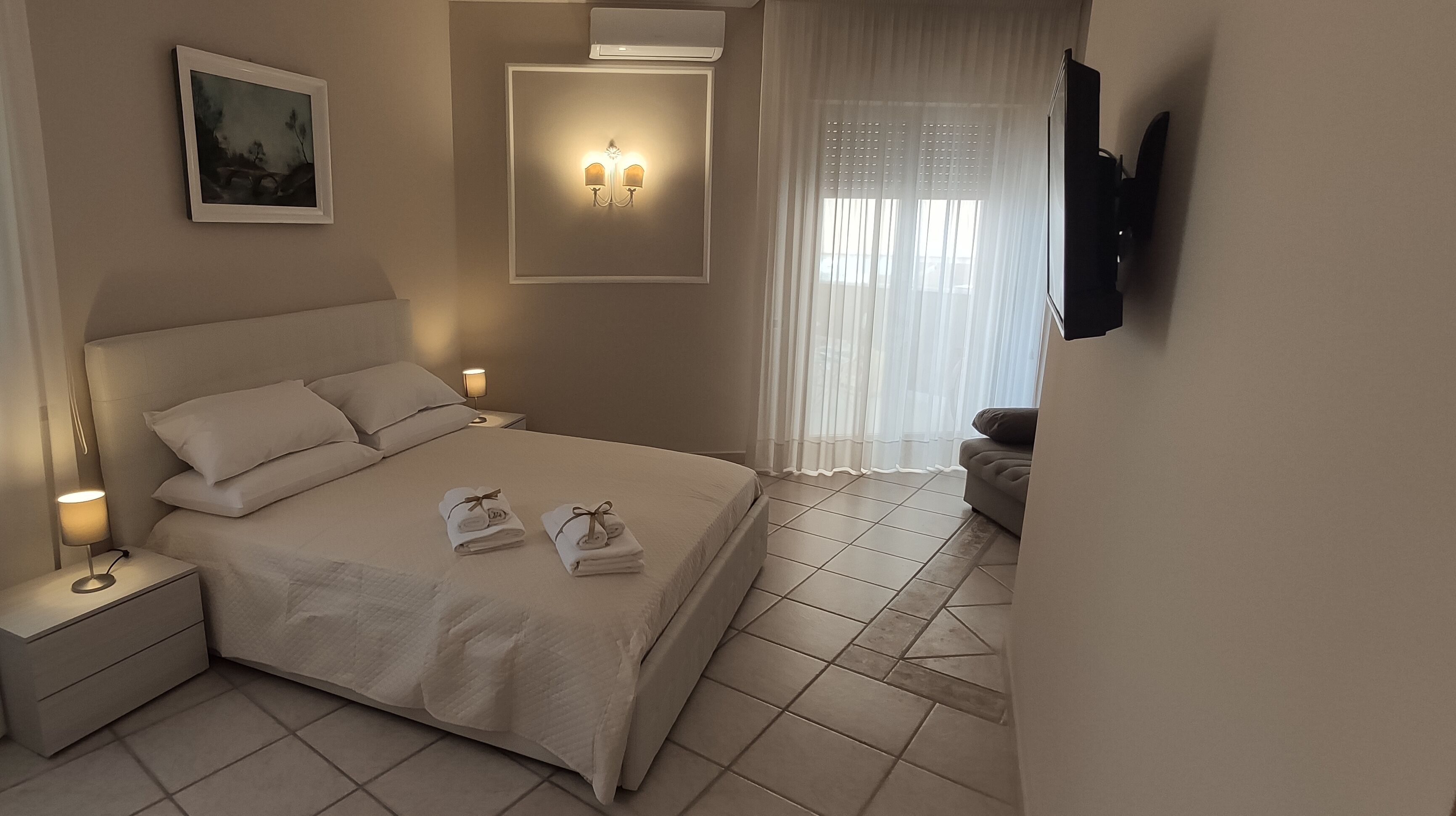 Gioia Rooms