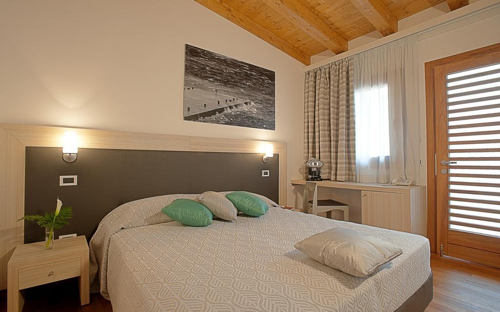 Tre Merli Beach Hotel