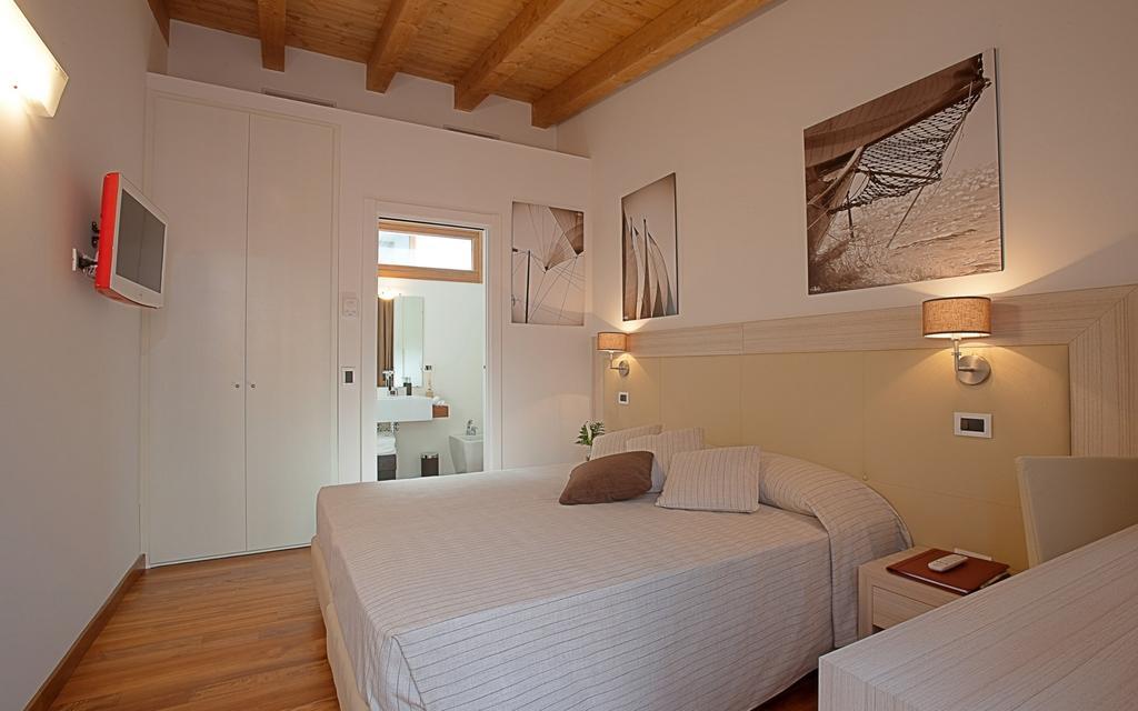 Tre Merli Beach Hotel