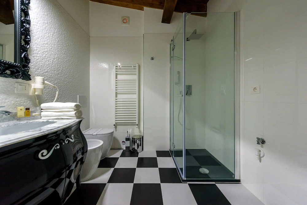 Marie Claire Apartments