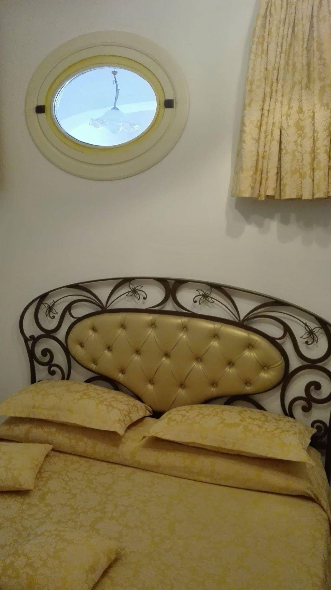 La Sorgente Del Sole