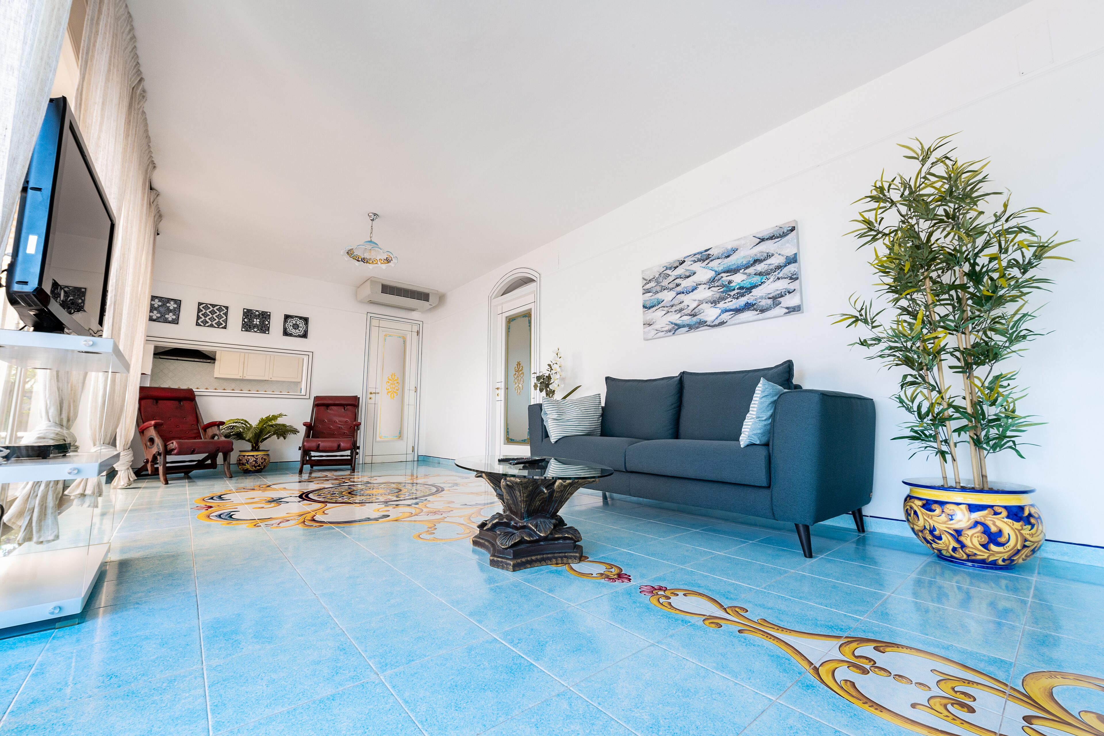 Ravello Art Apartments