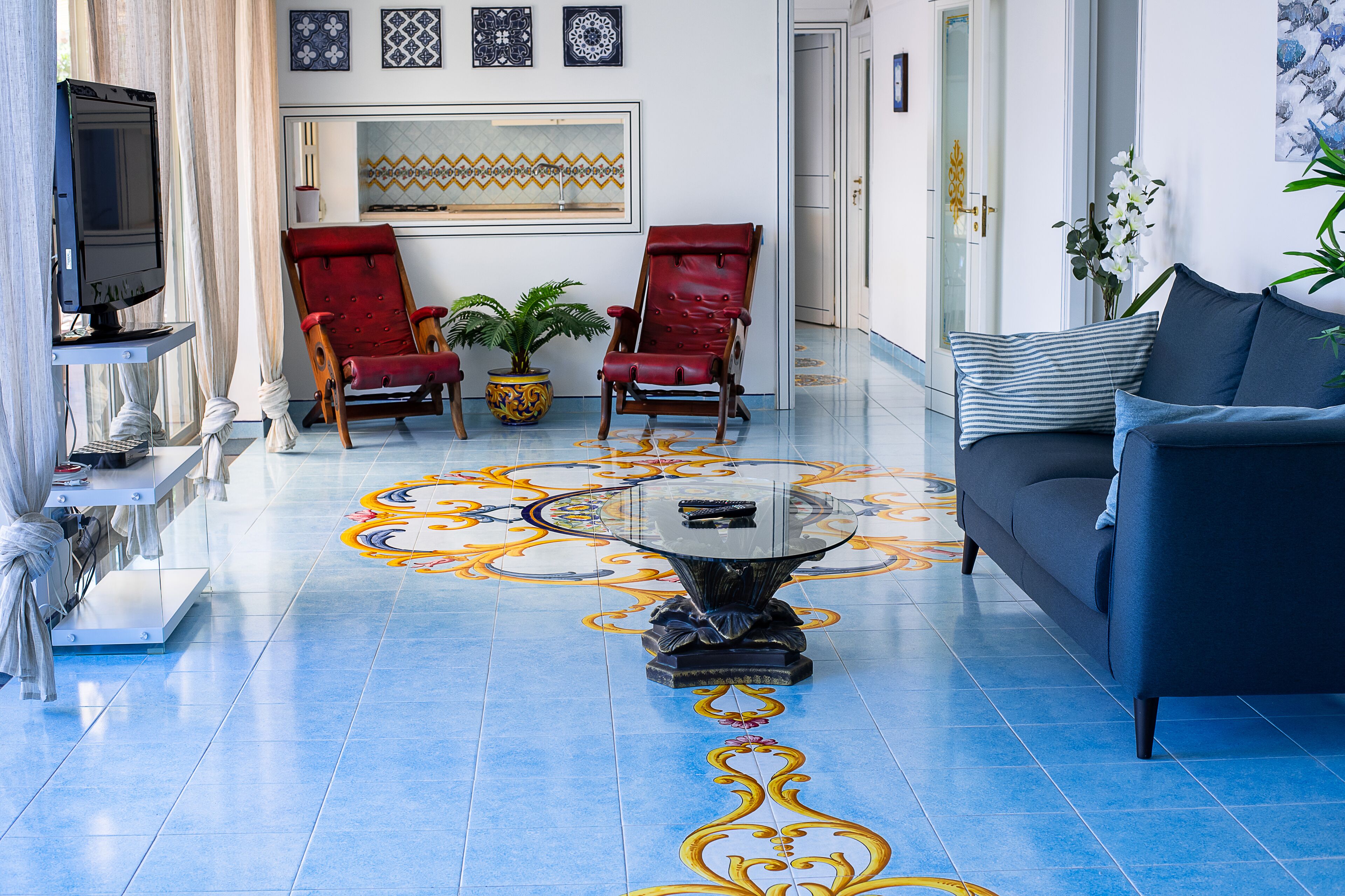 Ravello Art Apartments