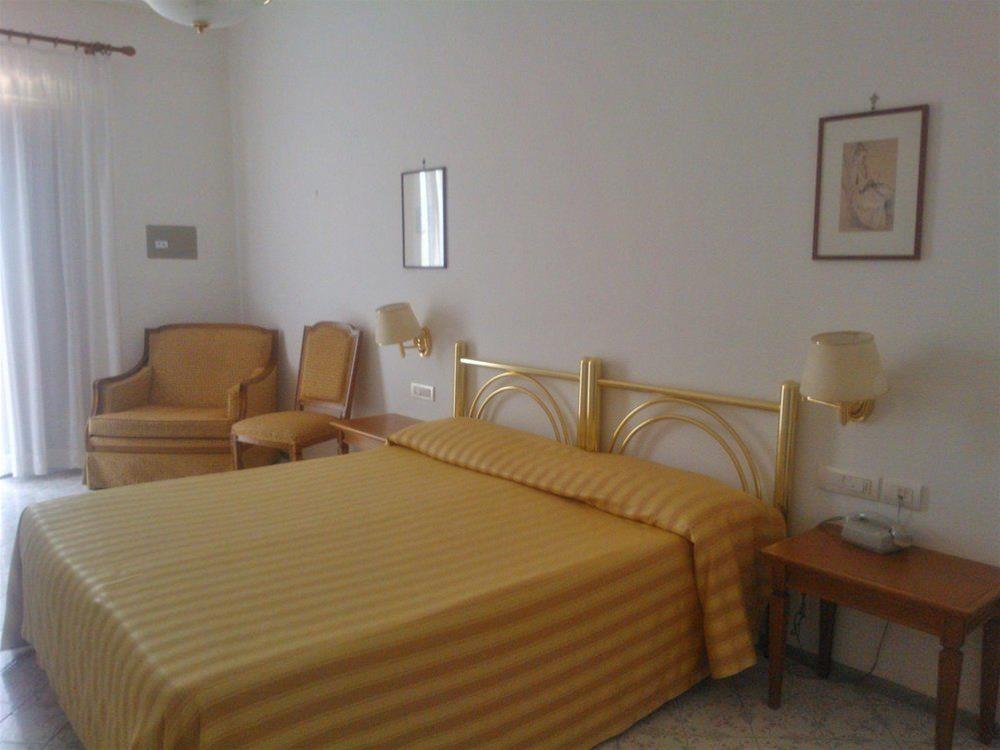 Hotel Zi'Ntonio