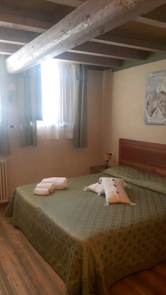 Maison Cly