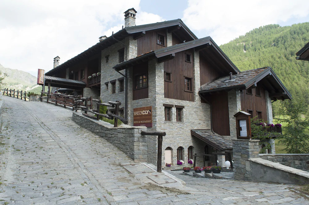 Maison Cly