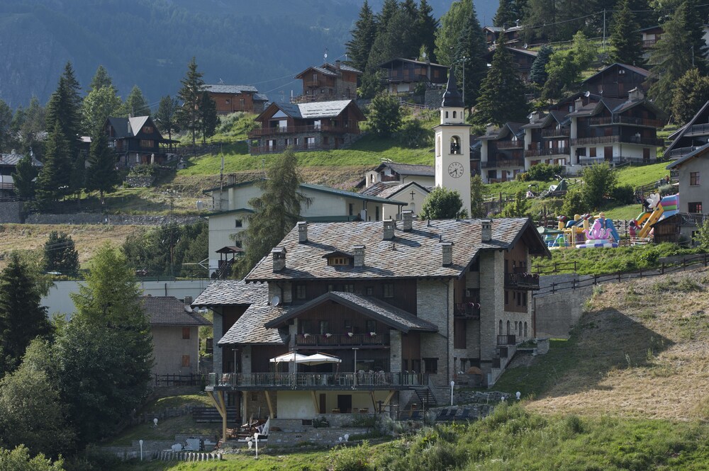 Maison Cly