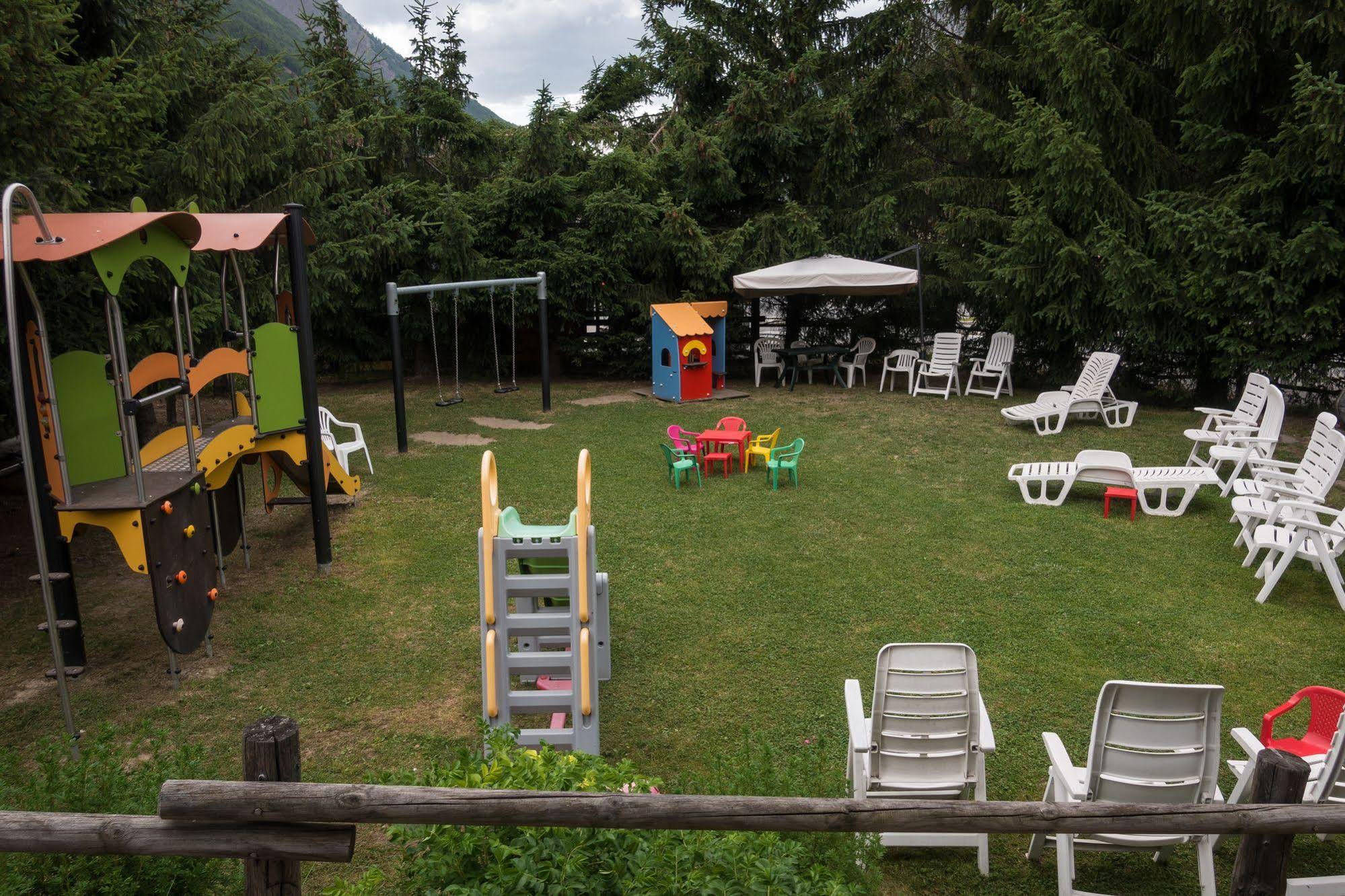 Petit Hotel