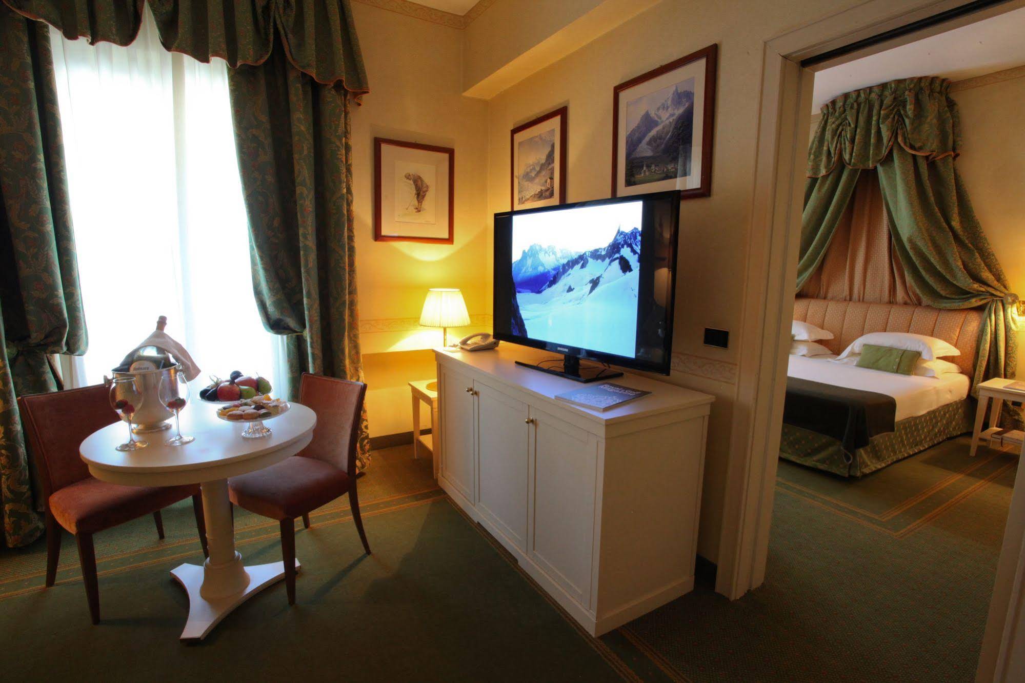 Grand Royal & Golf