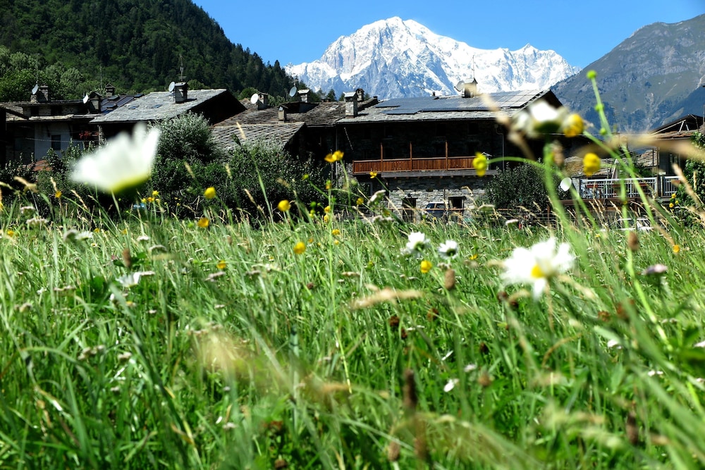 Le Petit Coeur Residence De Montagne