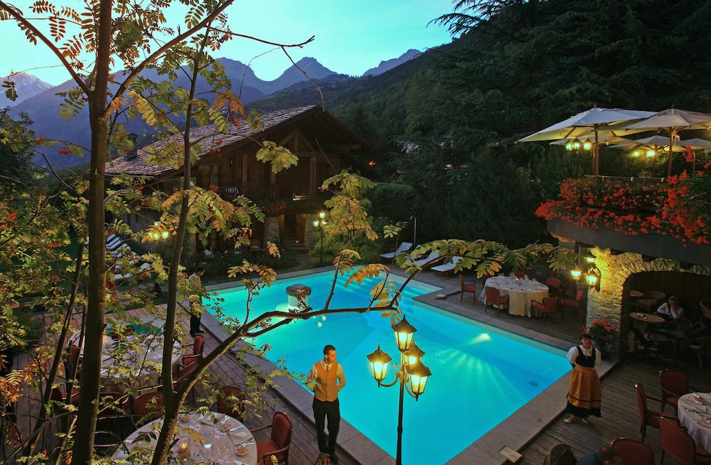 Le Mont Blanc Hotel