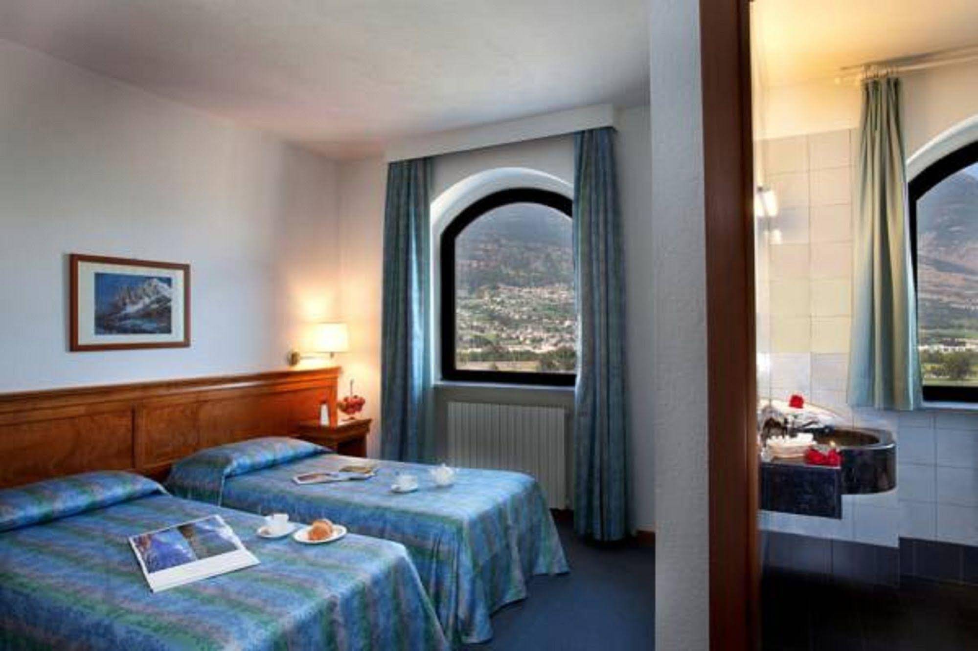 Hotel Diana