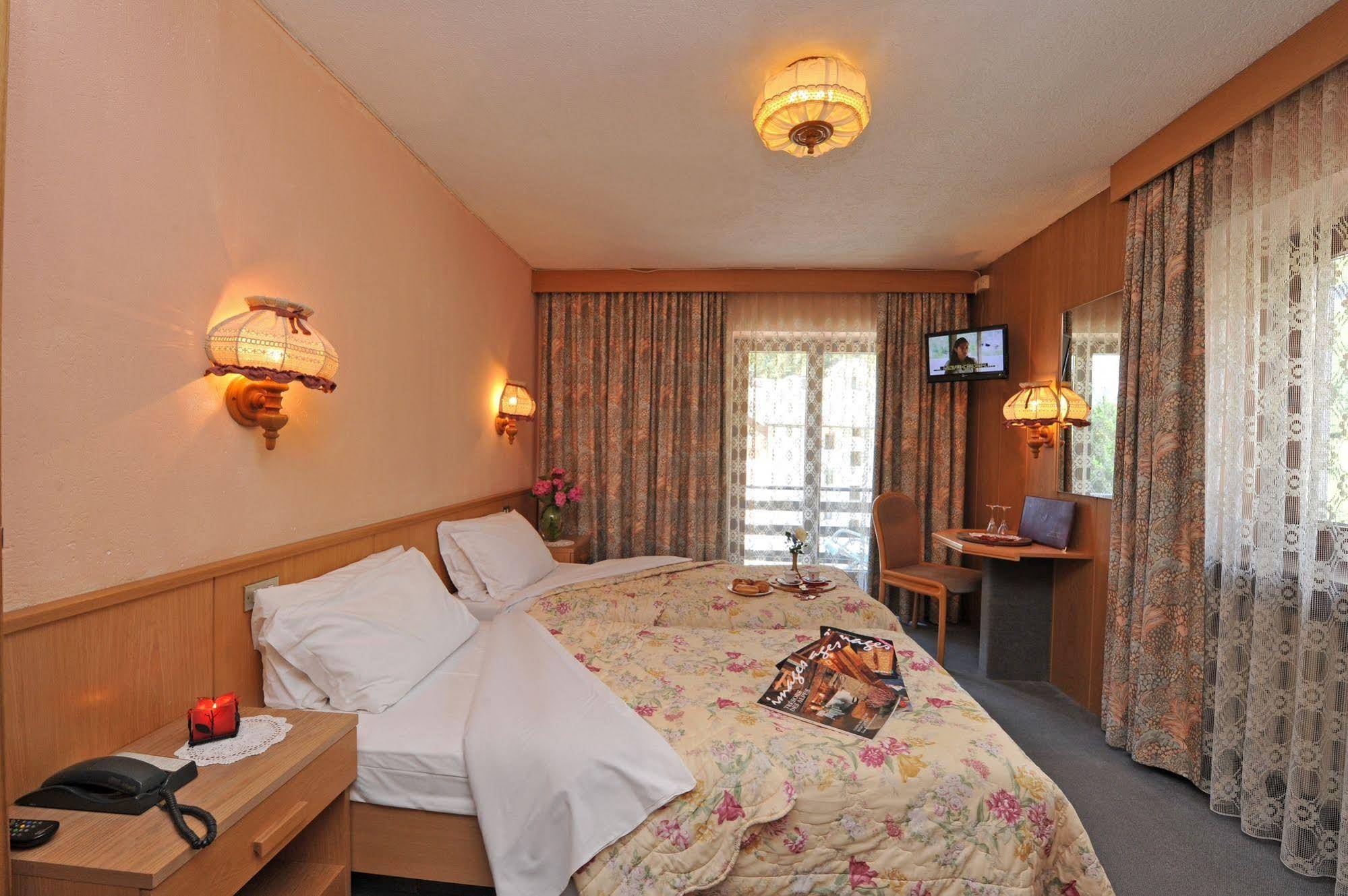 Hotel Etoile de Neige