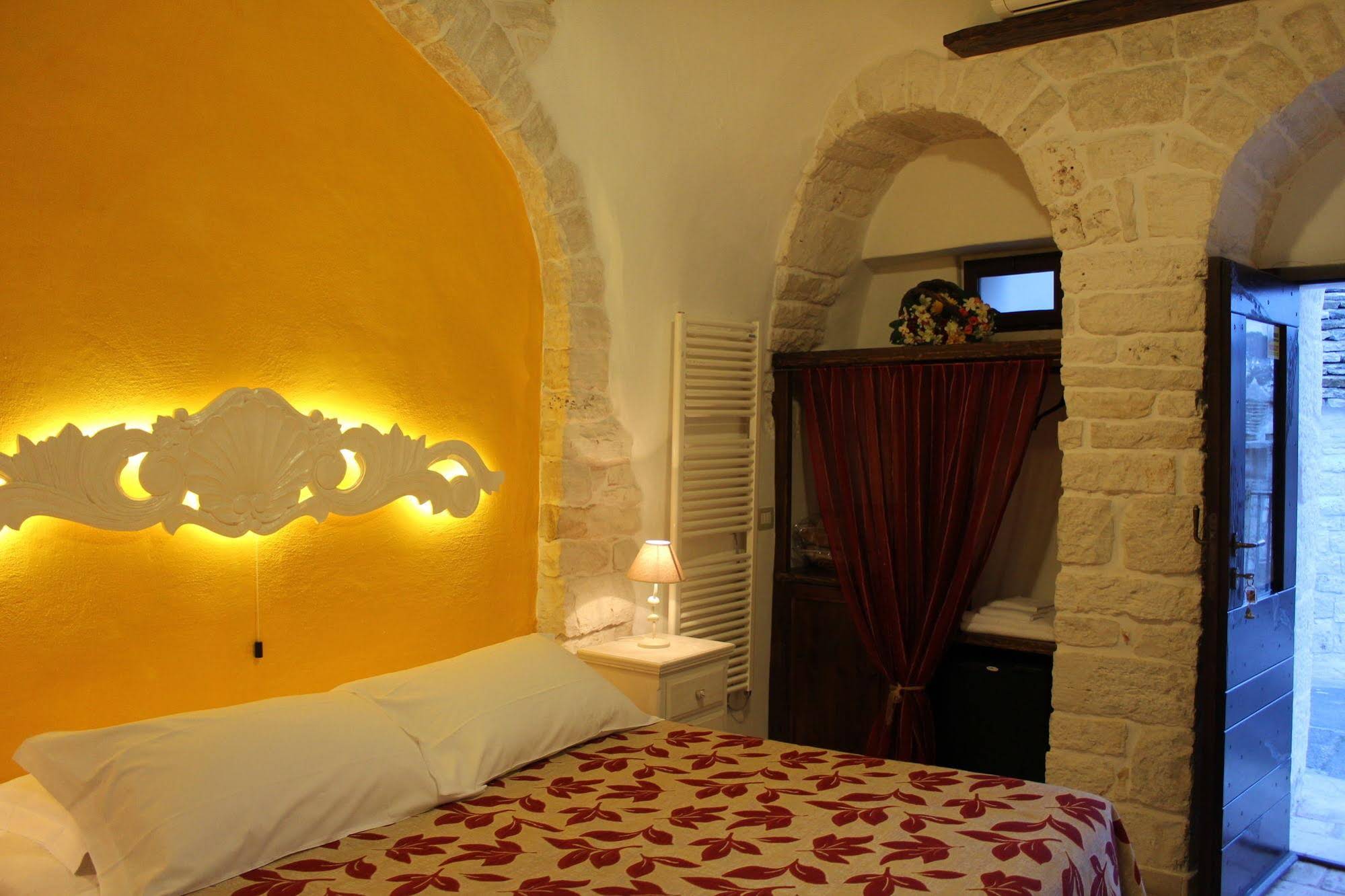 Tipico Resort In Trulli