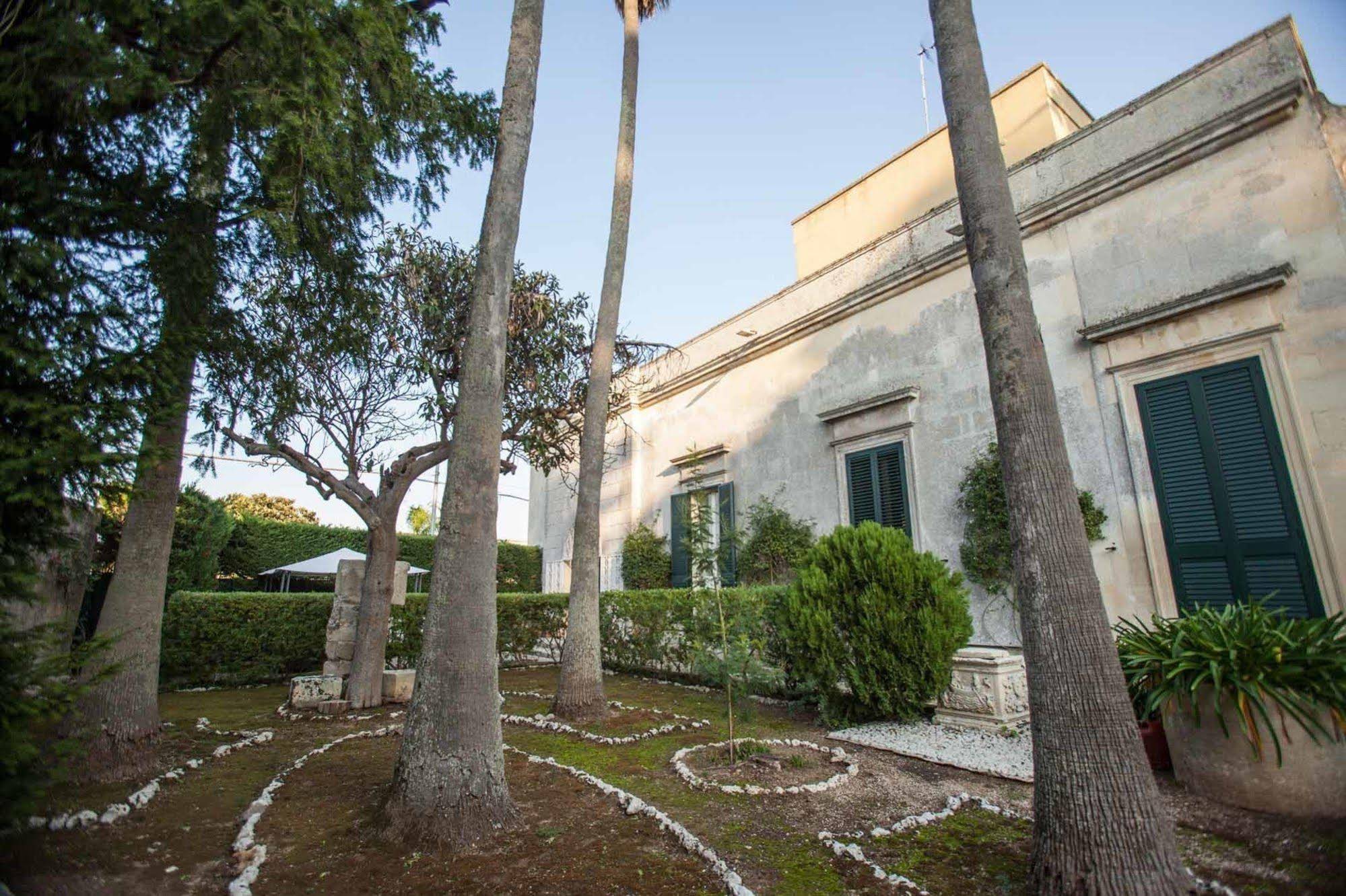Villa De Pietro