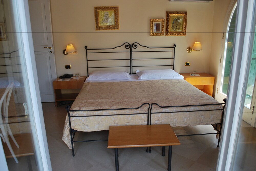 Bed and Breakfast Palazzo Sottile Meninni