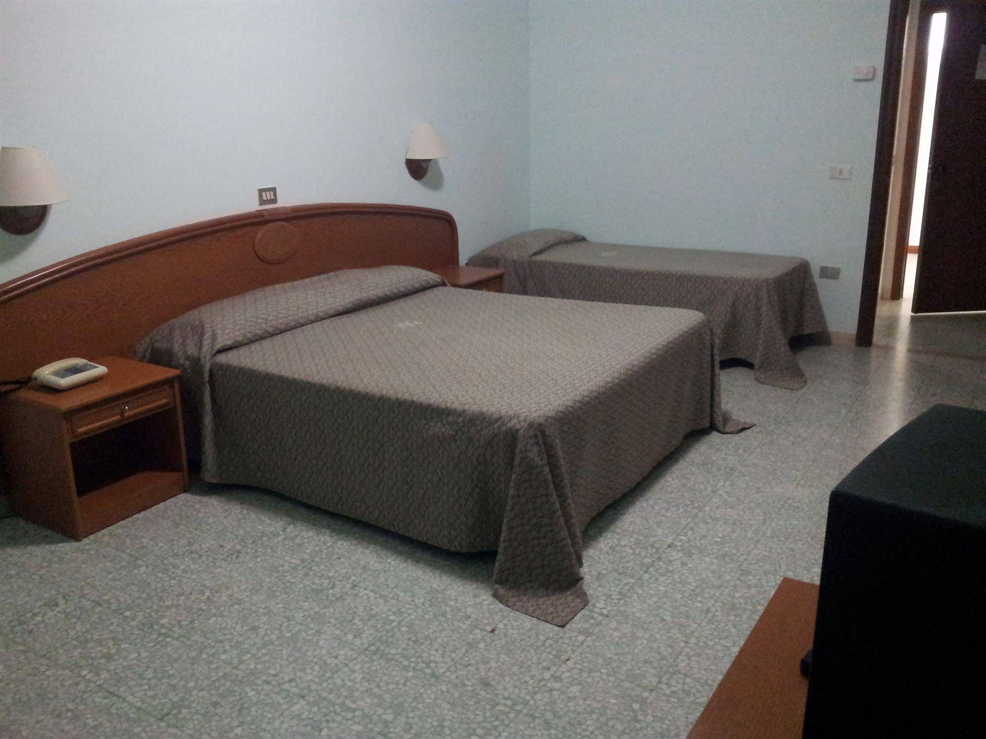 Hotel Eden
