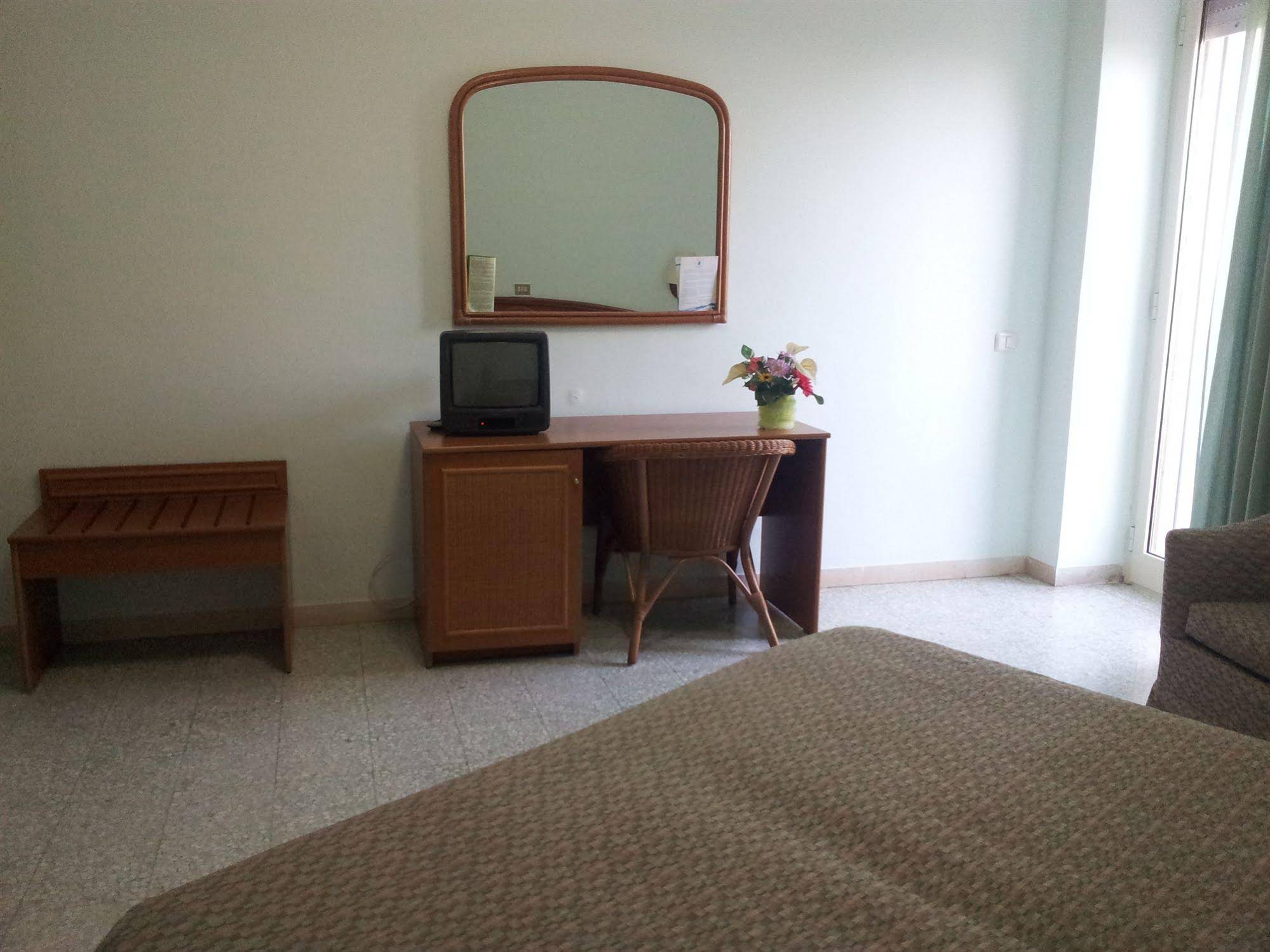 Hotel Eden