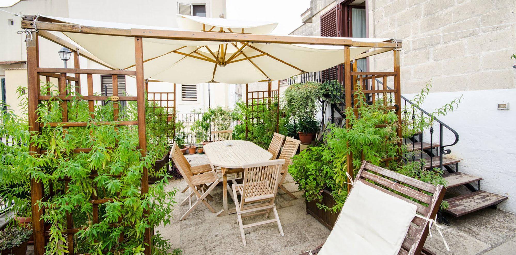 Iris Bed and Breakfast
