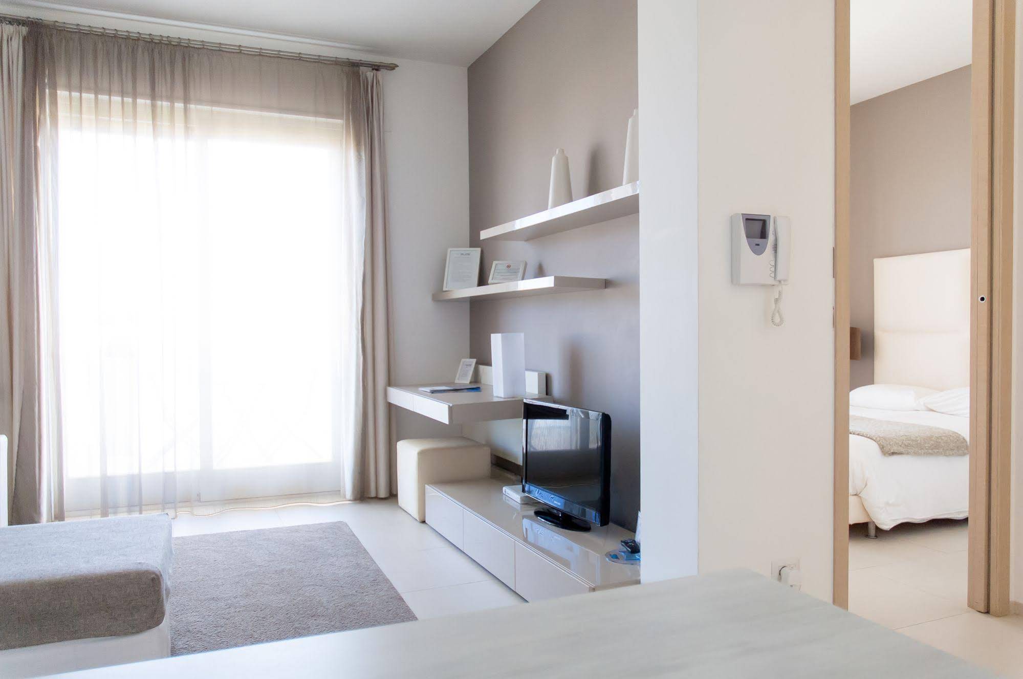 Soglow Business Class Aparthotel