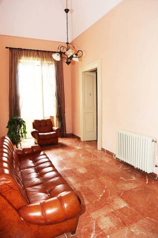 Antico Palazzo B&B