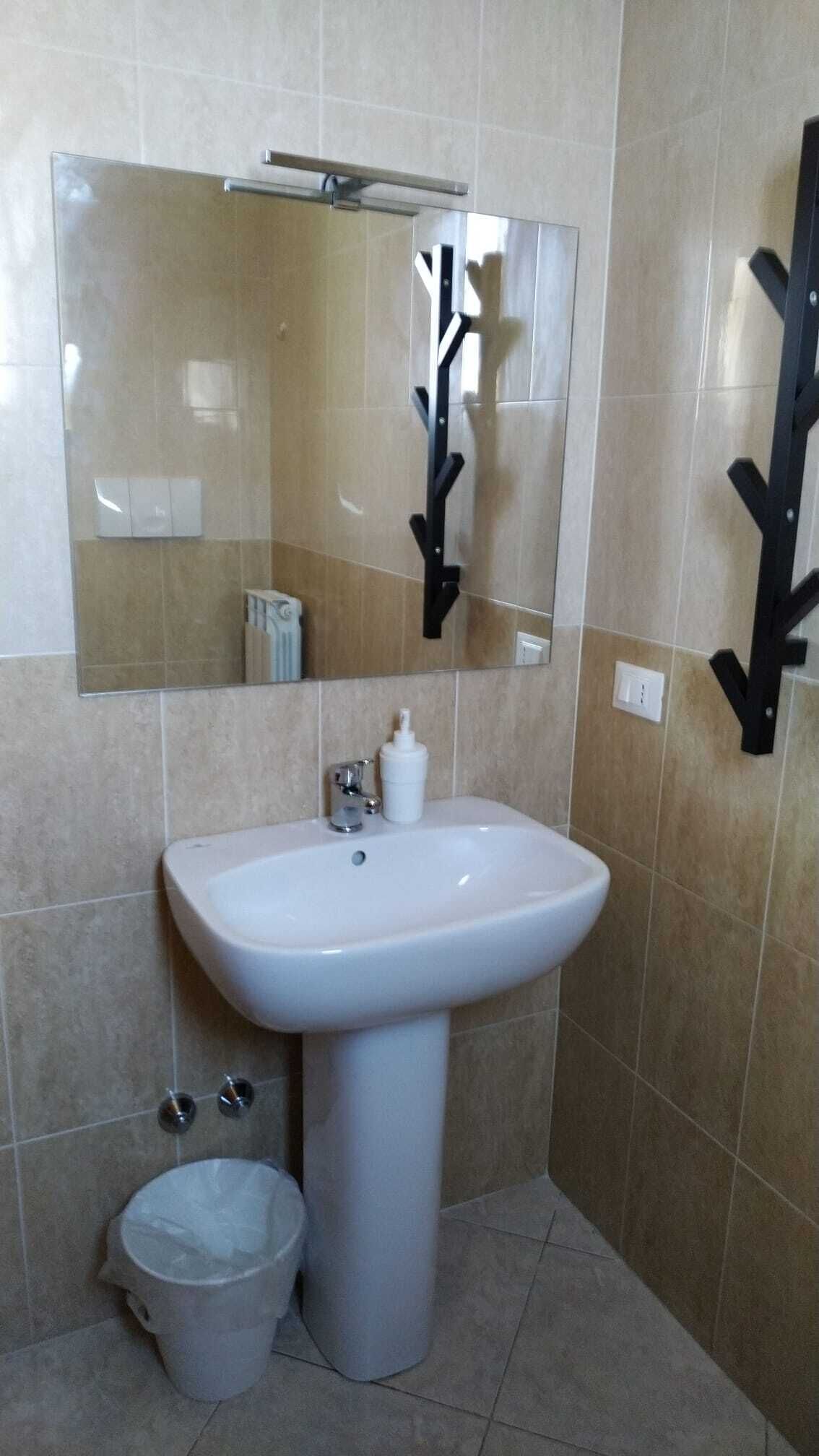 Suite & Apartment