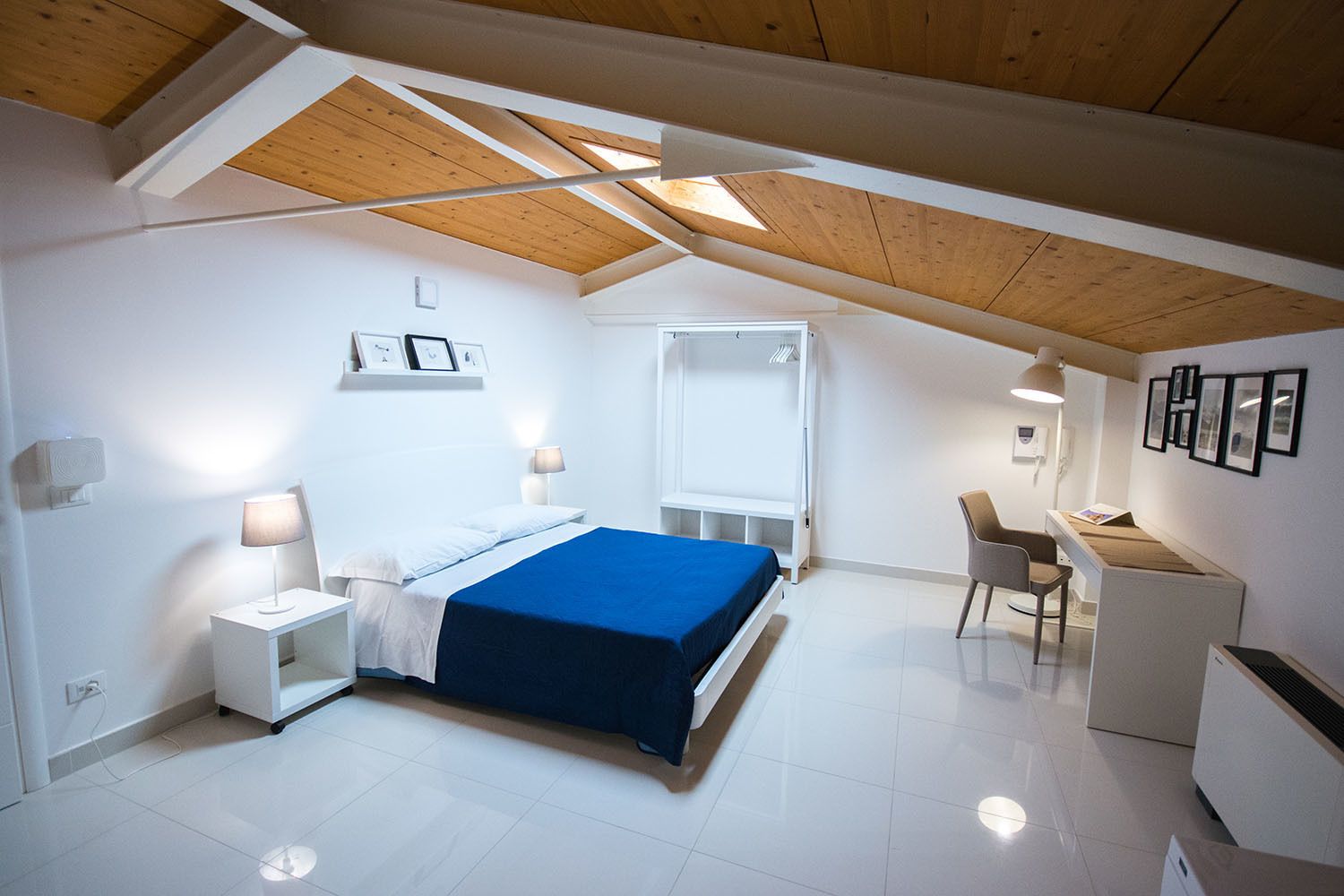 Suite & Apartment