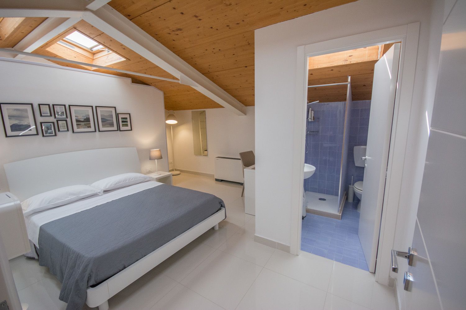Suite & Apartment
