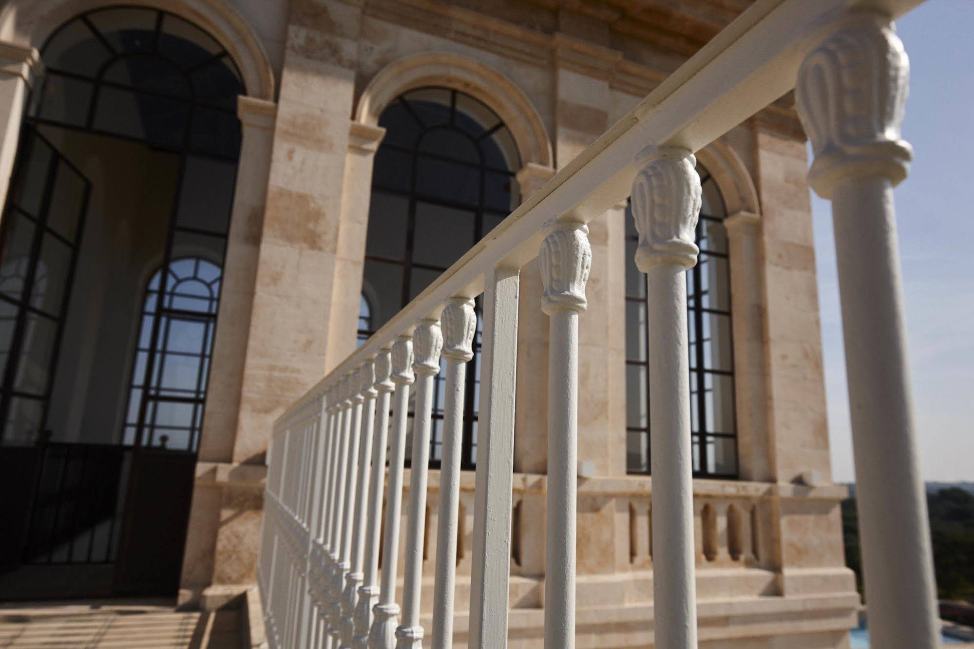 Villa Torre Bianca By Emily Hotel