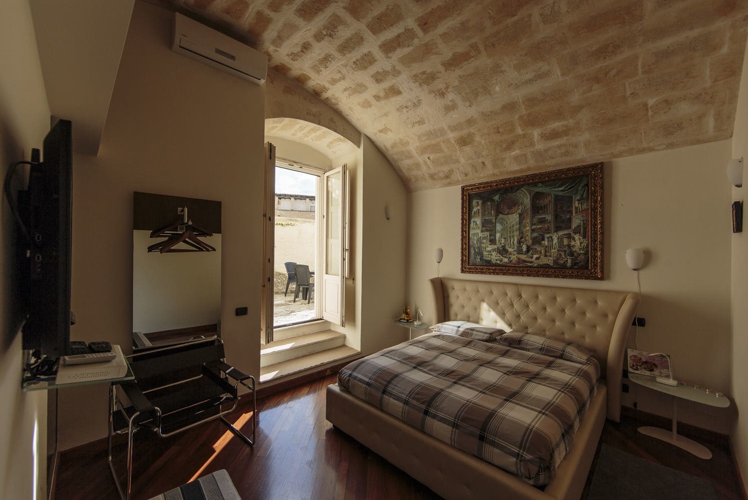 Alla Dimora di Chiara Suites & Rooms