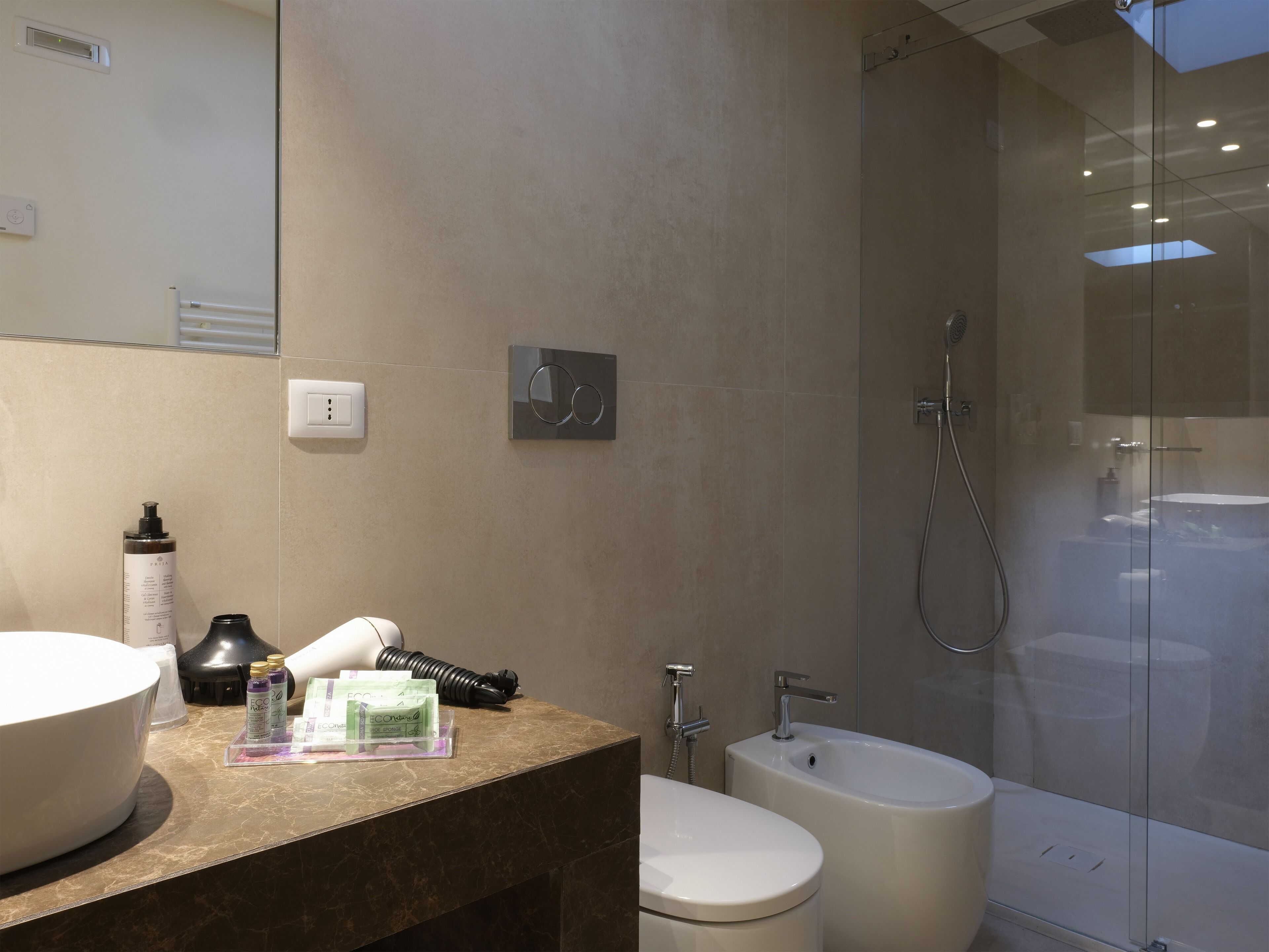 Euvodia Luxury Rooms