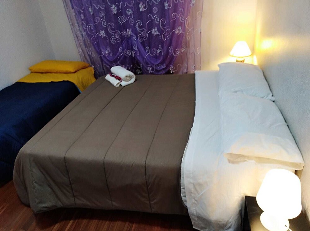 Lombardo Guest House