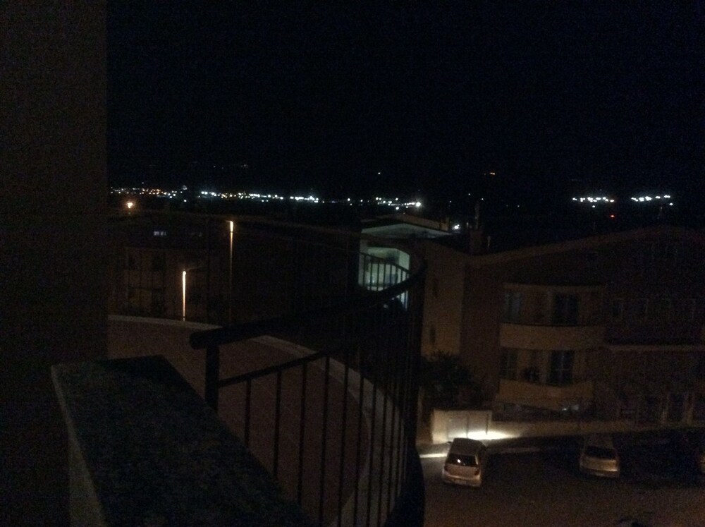 Lombardo Guest House