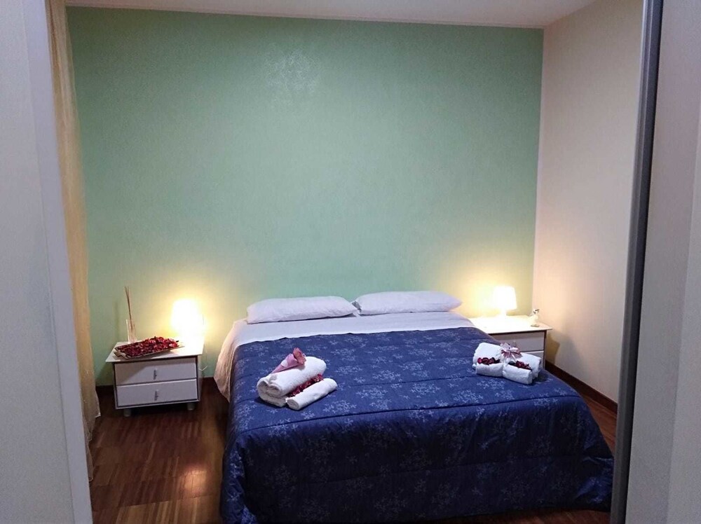 Lombardo Guest House