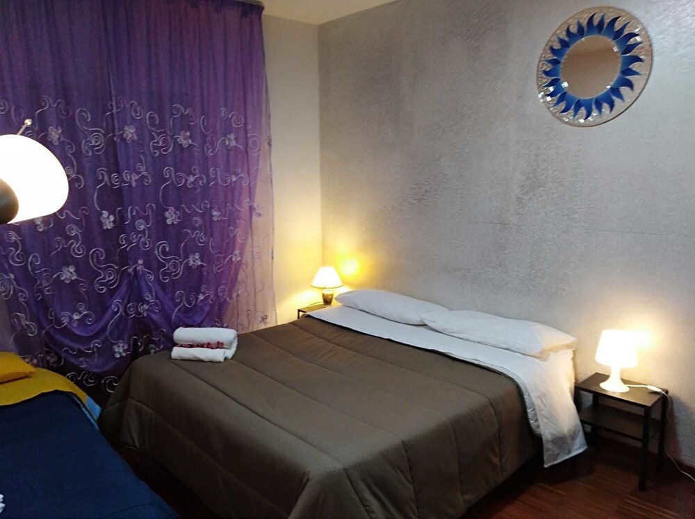 Lombardo Guest House