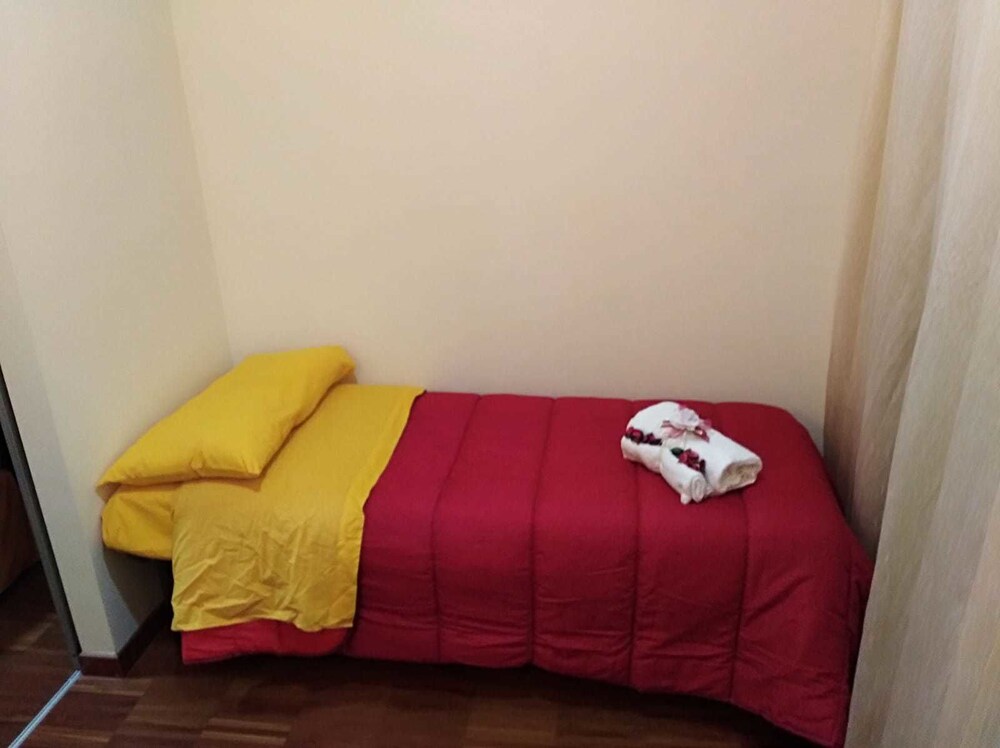 Lombardo Guest House