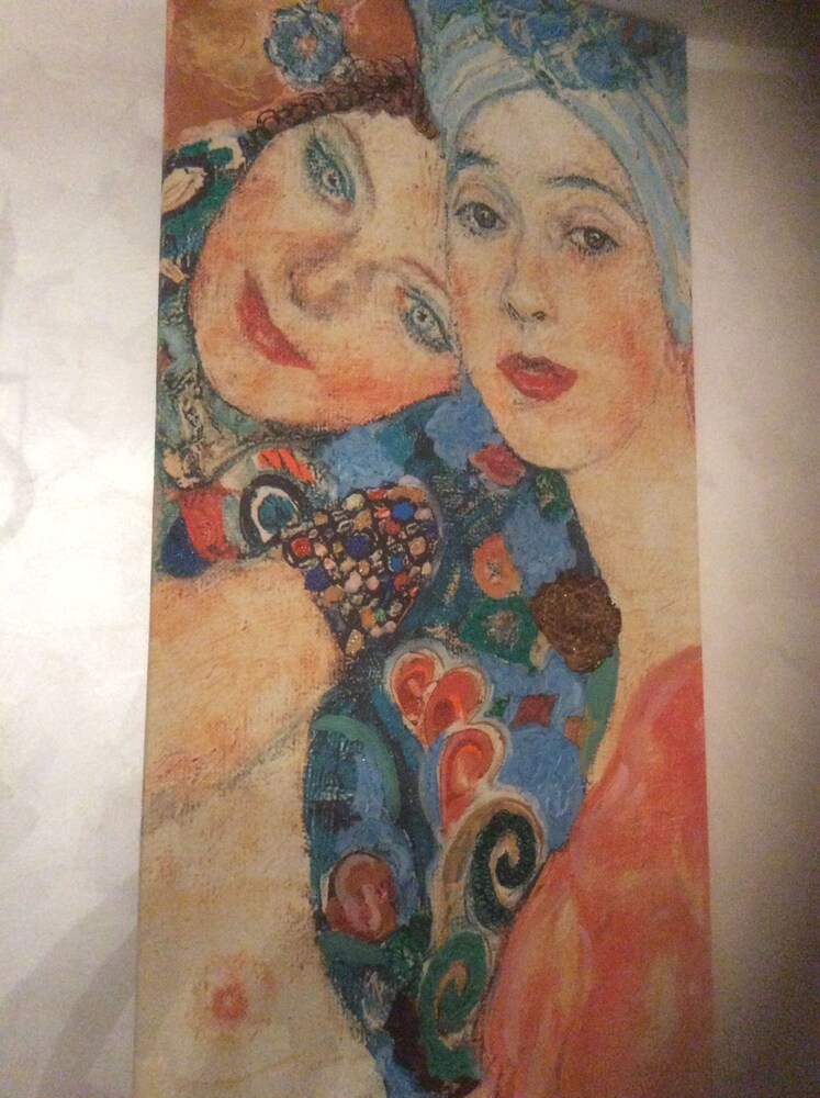 Lombardo Guest House