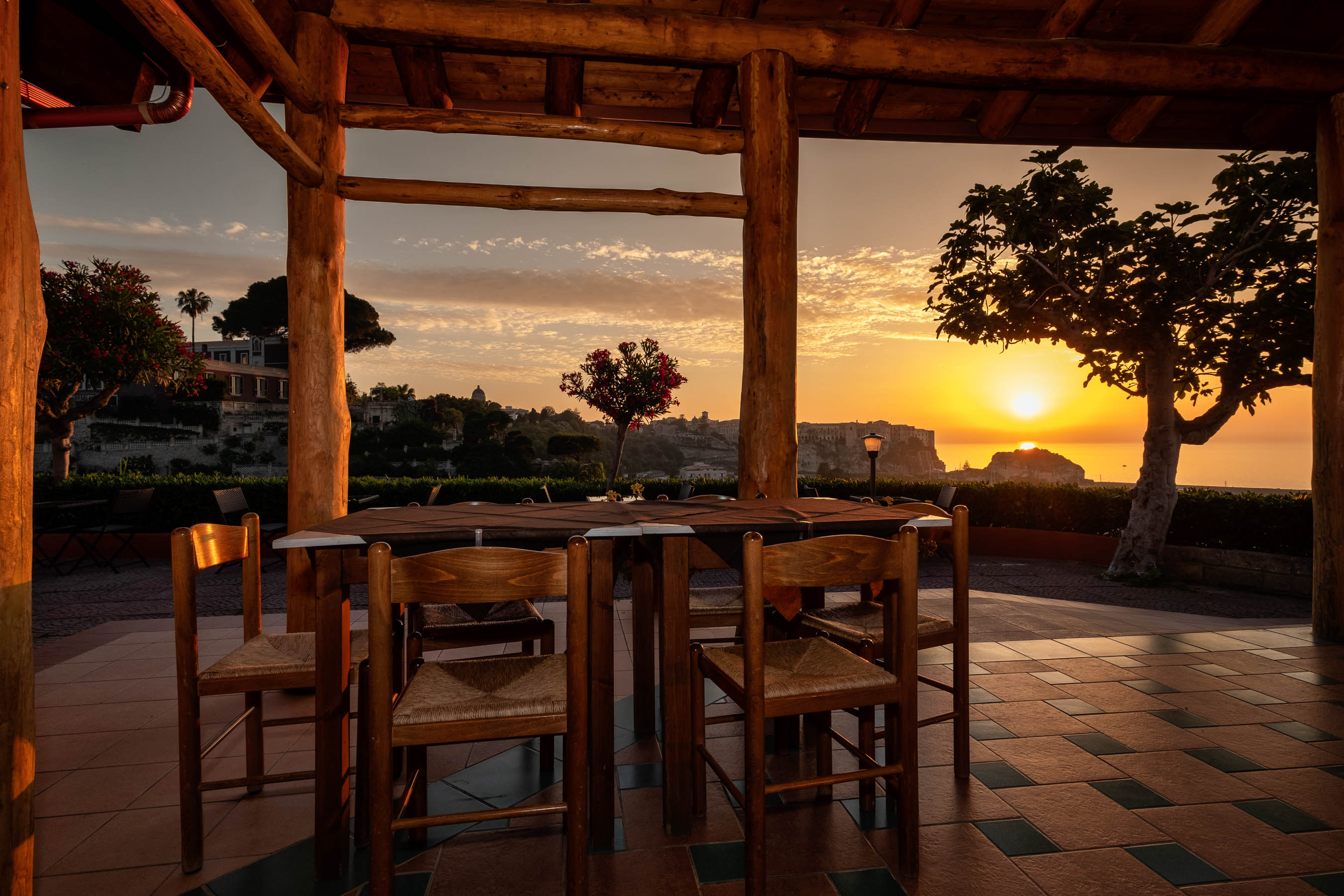 New Paradise Residence