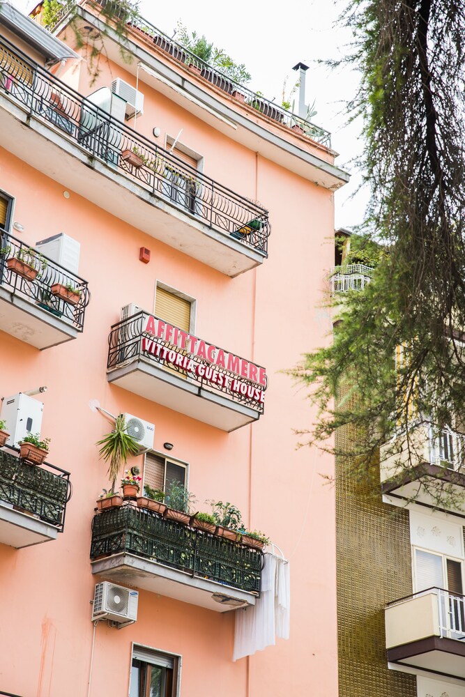 Vittoria Guest House Battipaglia