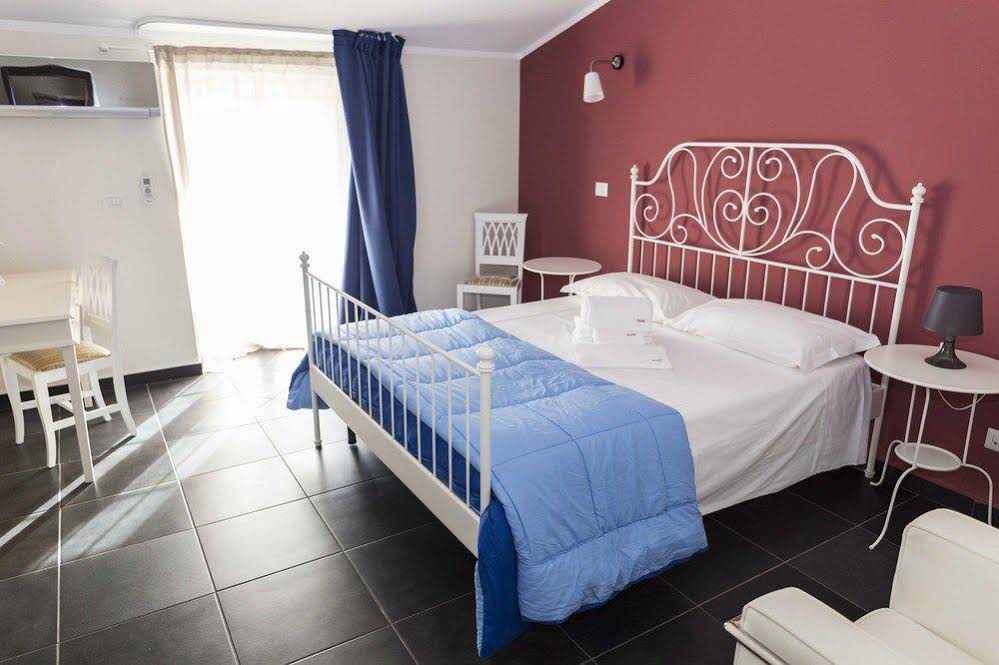 Hotel Ascot