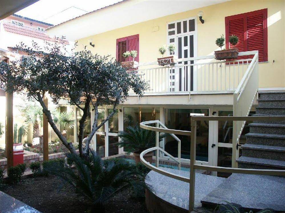 Albergo Del Pino