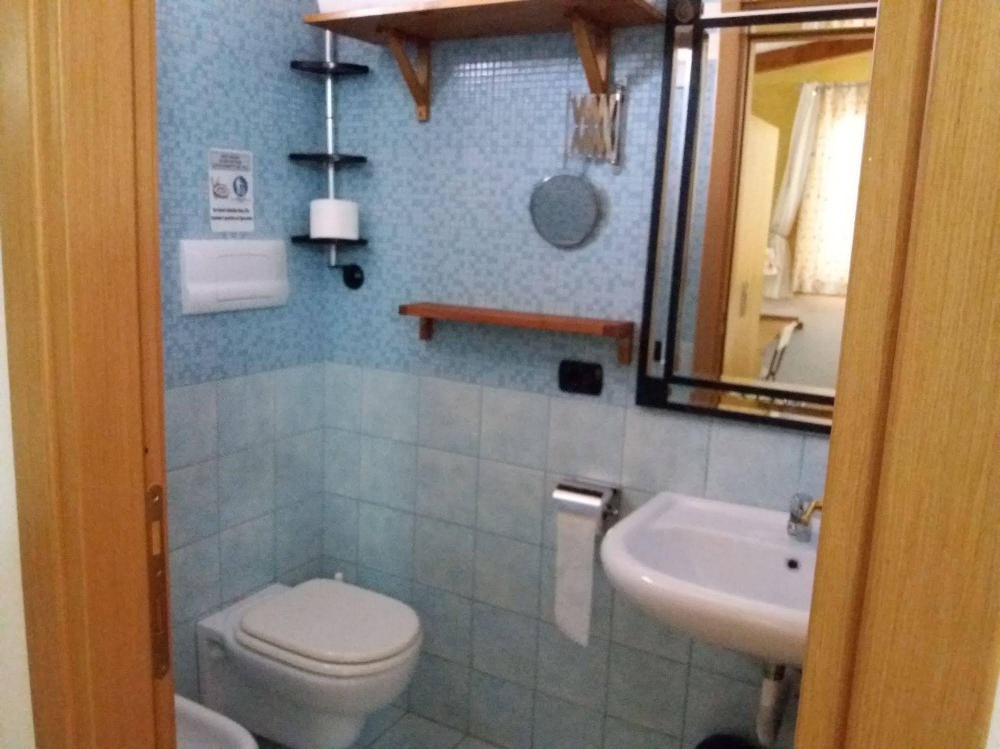 VillaMola Bed & Breakfast