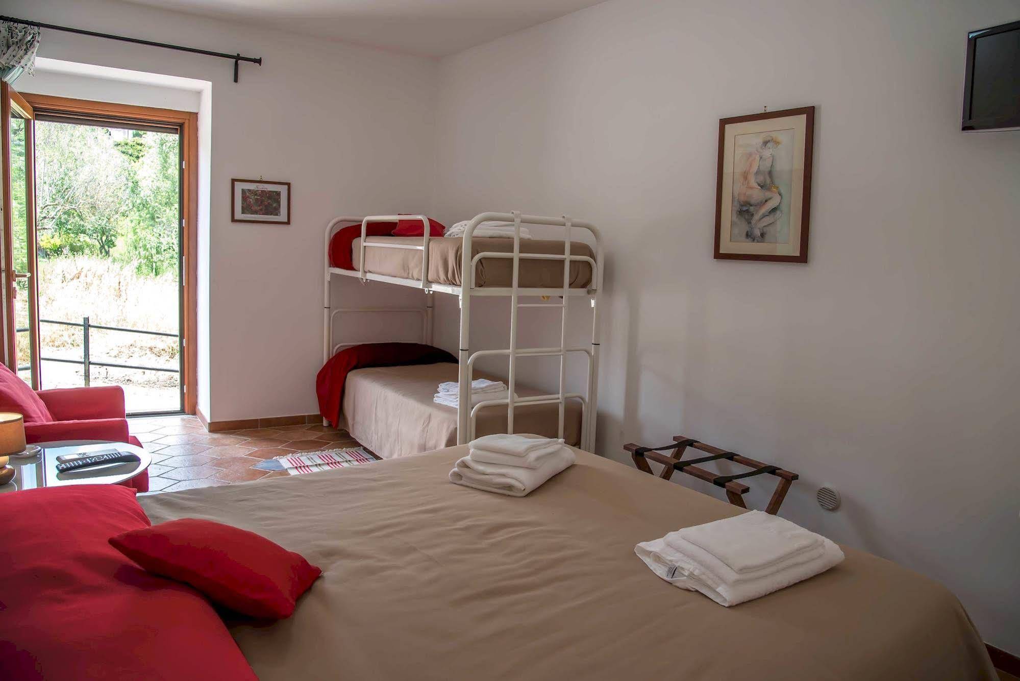 Al Casalicchio Bed and Breakfast