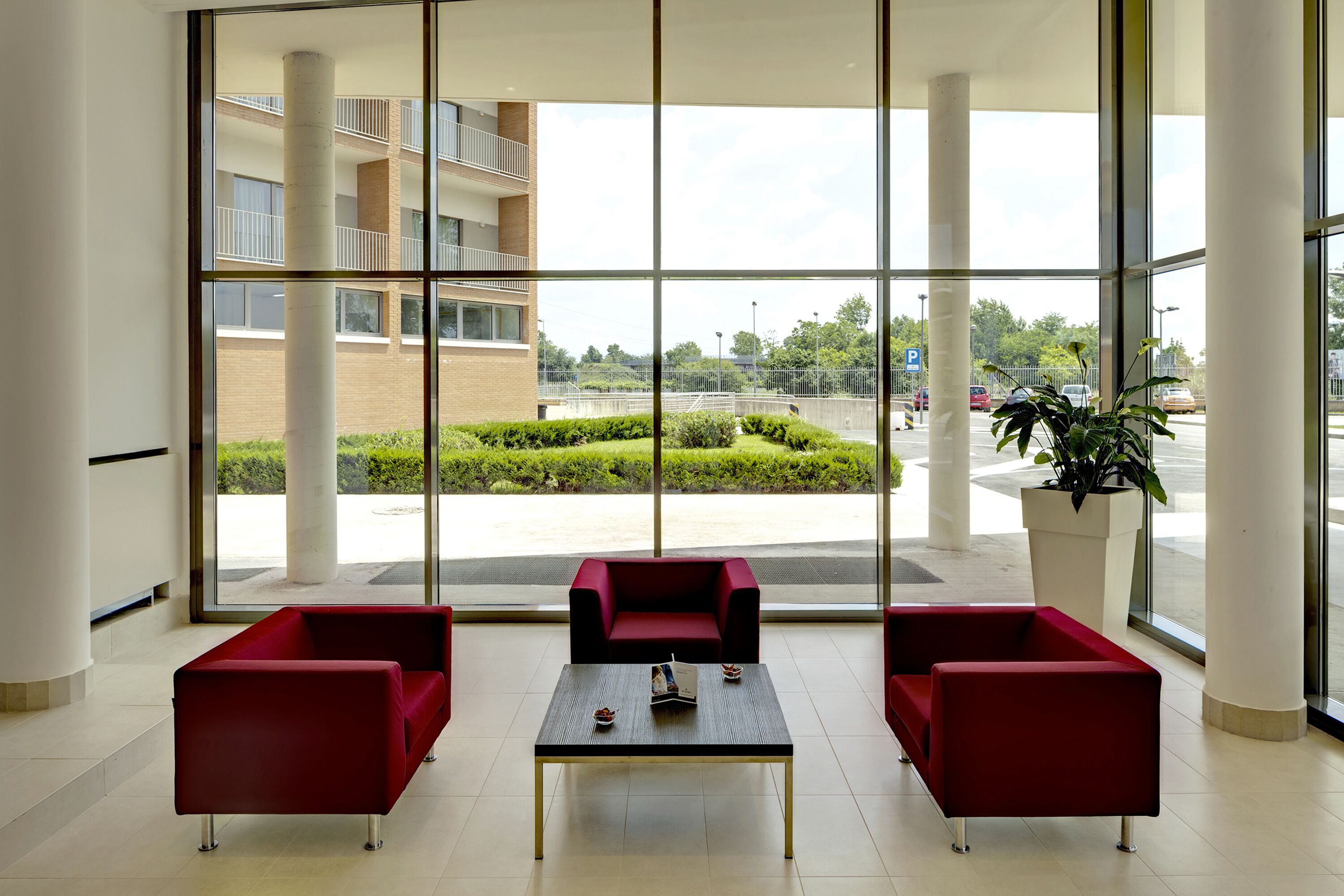 Inn Naples Airport