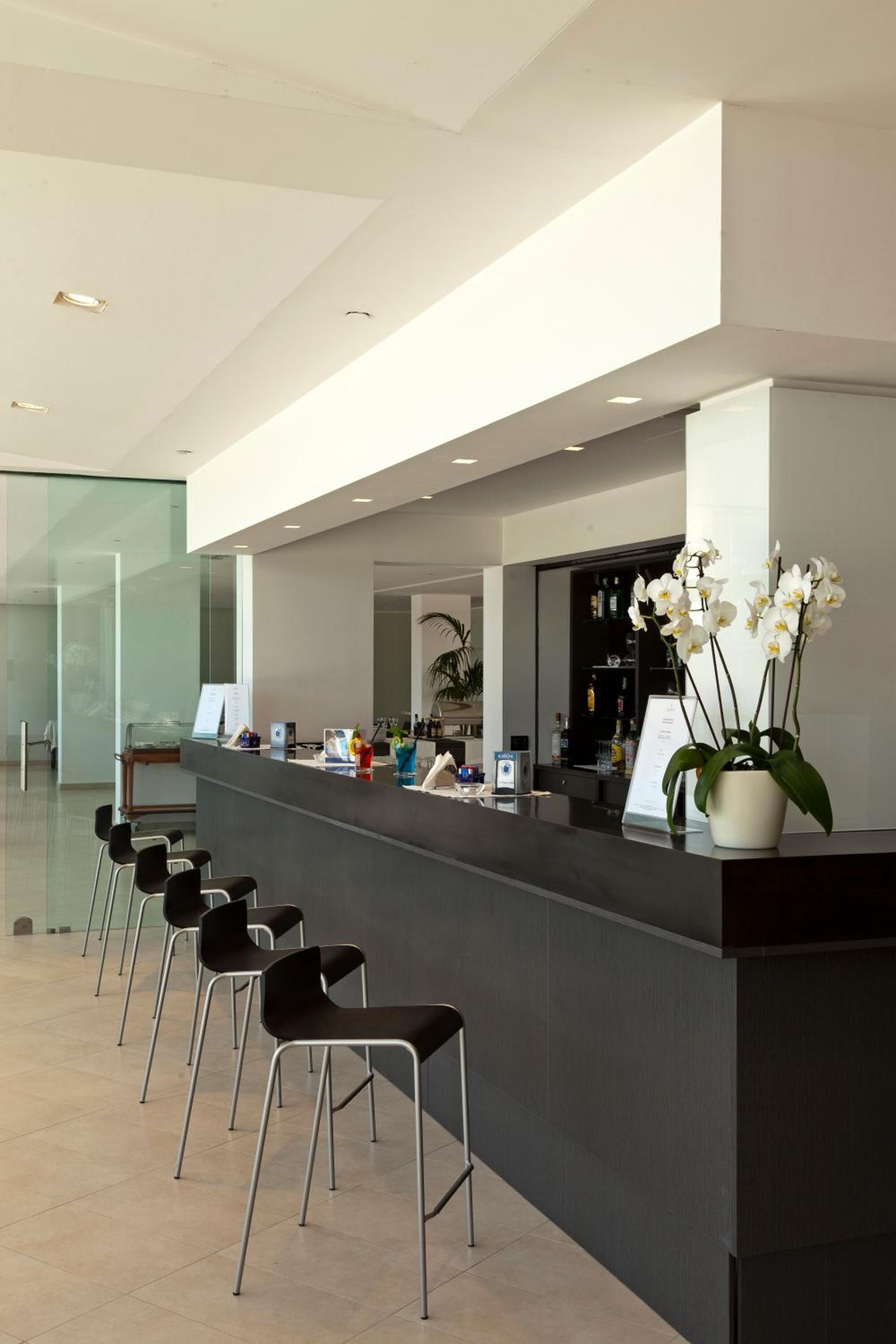 Inn Naples Airport