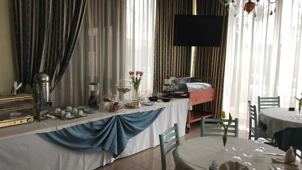 Cristal Hotel