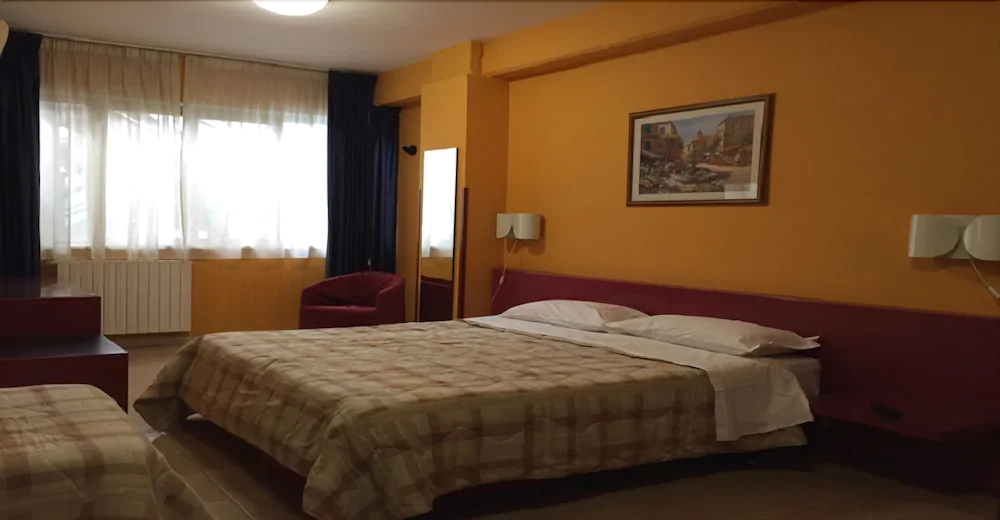 Cristal Hotel