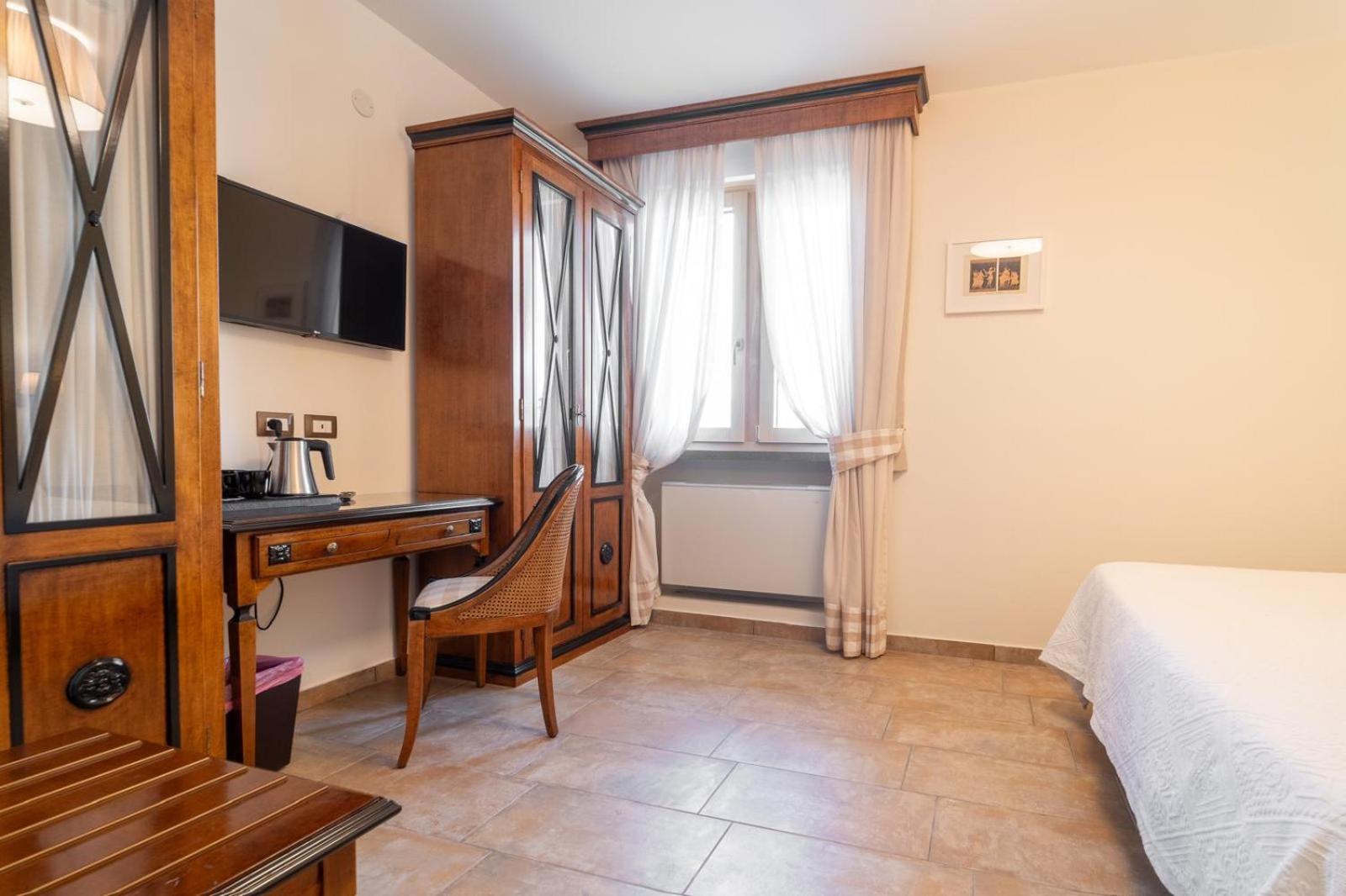 Four Points Flex by Sheraton Naples Marigliano