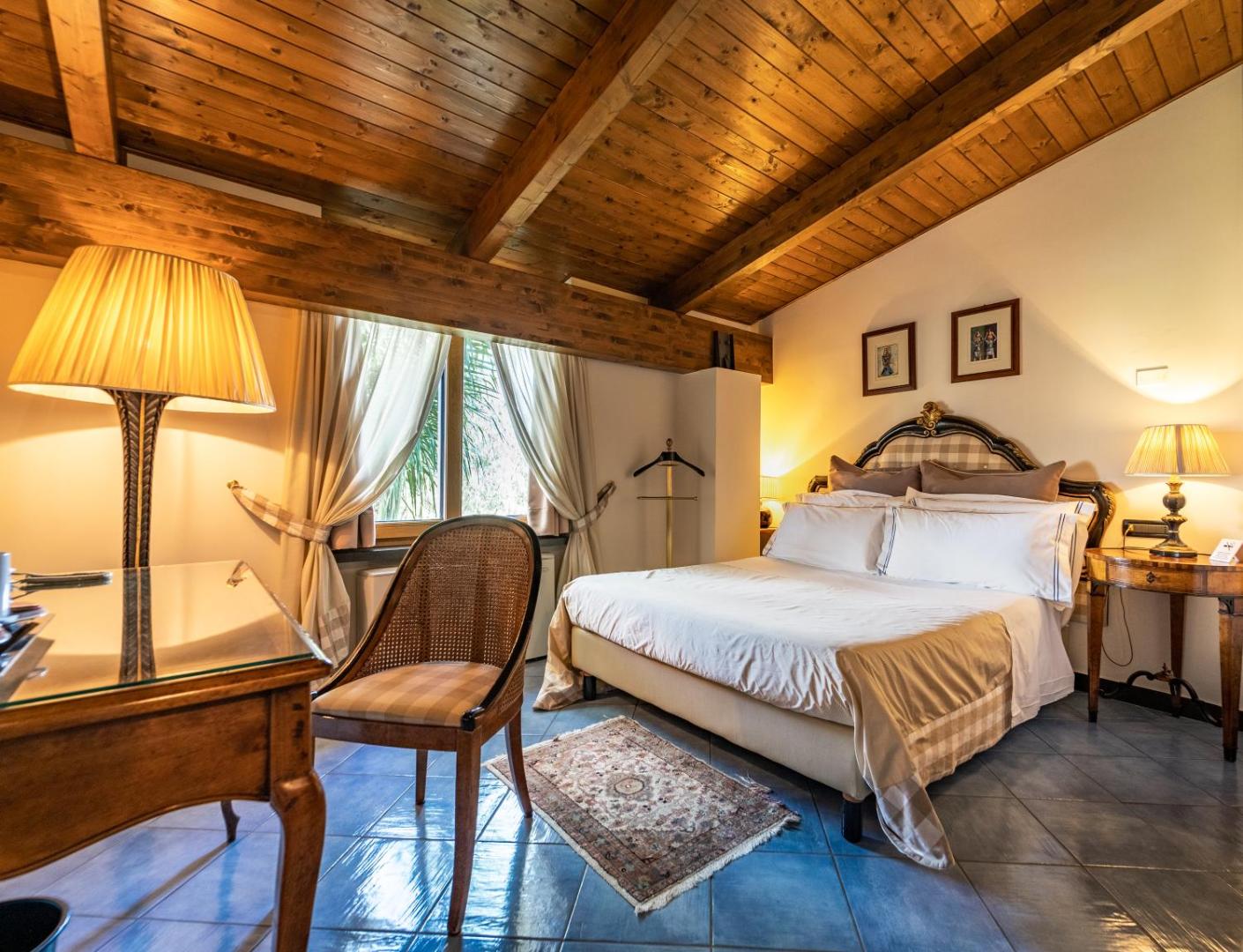 Four Points Flex by Sheraton Naples Marigliano